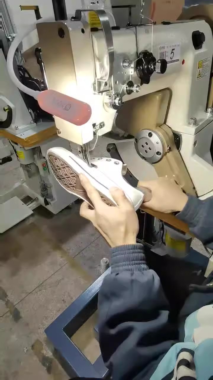 靴底縫製糸製造機（靴成形生産用） - Sewing Thread Production のレビューと価格