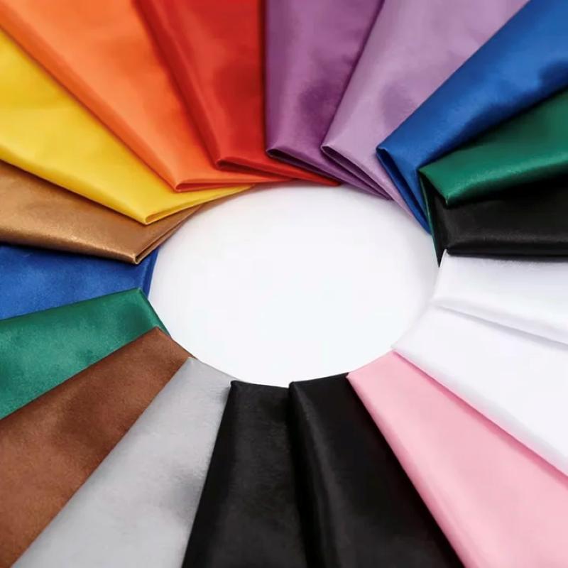 マルチカラーソフトサテン生地光沢のある滑らかなサテン生地 D - Textile And Sewing Materials のレビューと価格
