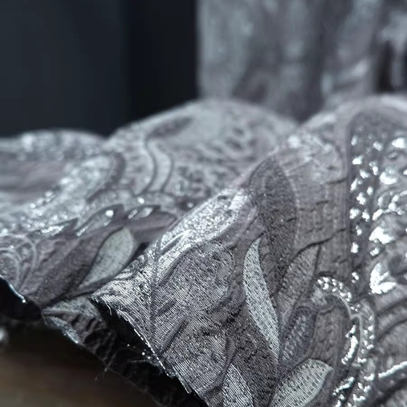 グレーの宮廷風光沢のあるジャカードカーテン、ソファ生地、縫製 - Textile And Sewing Materials のレビューと価格